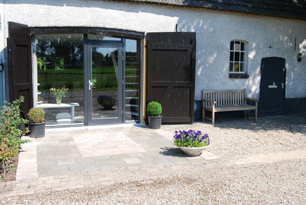 Bed & Breakfast Langlaar Nuenen Exterior photo